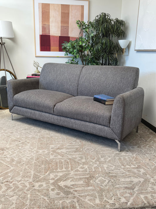 Cort Furniture Venture Grey Woven Loveseat