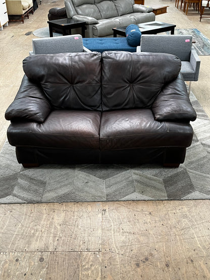 Loveseat by Chateau d'Ax