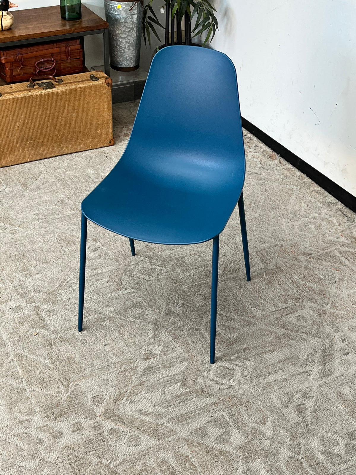 Modern Blue Dining Chair