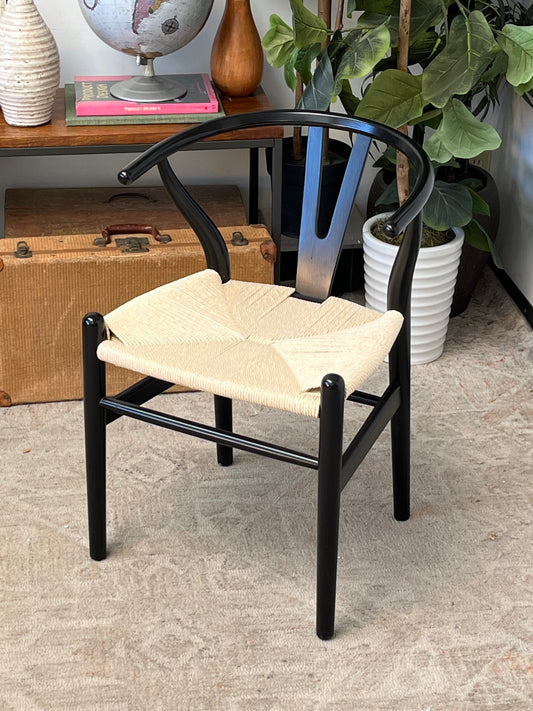 Wishbone Black & White Chair