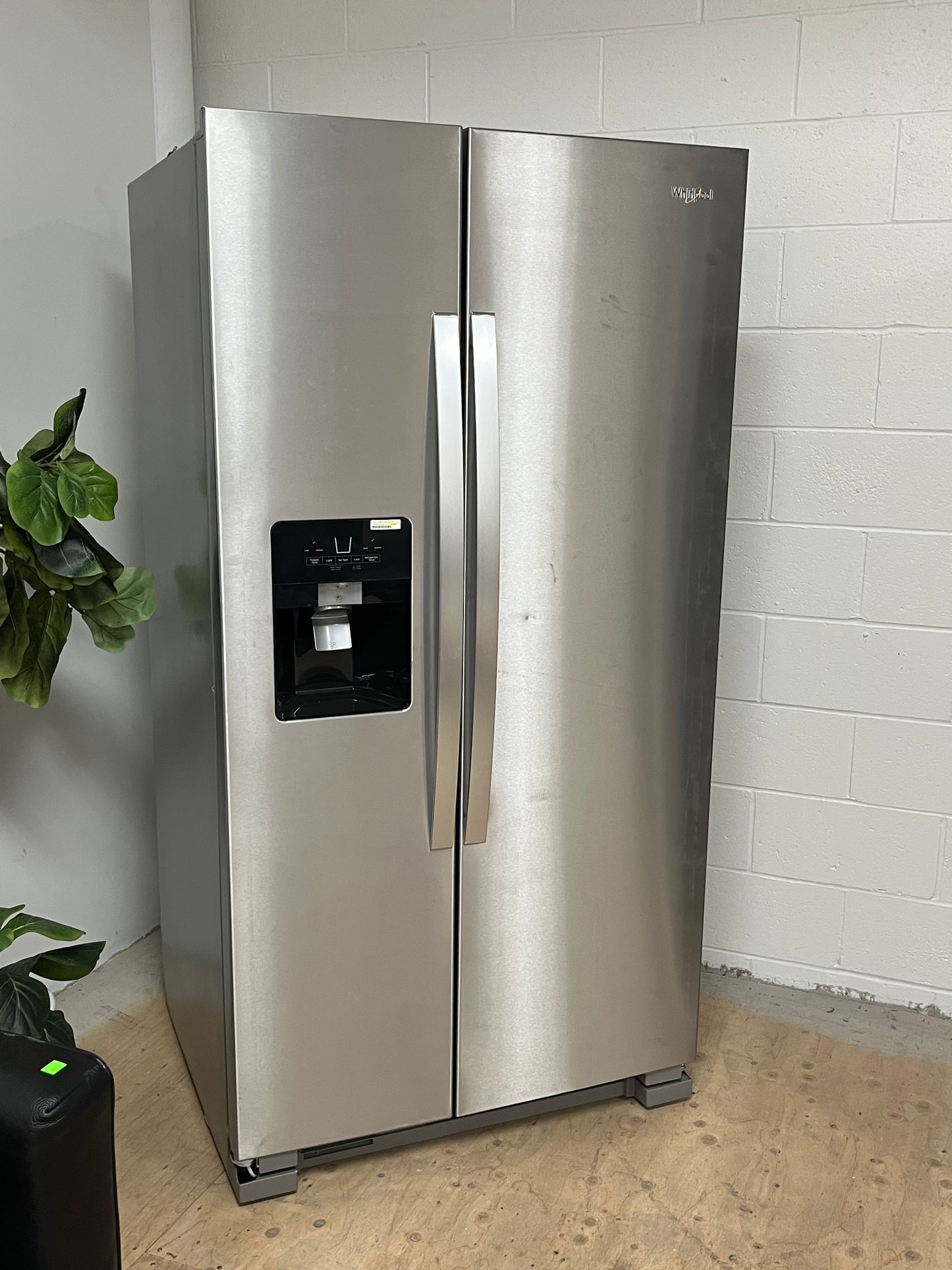 Whirlpool 24.6cu.ft Stainless Steel Refrigerator