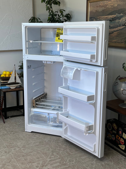 GE 16.6 cu. ft. White Top Freezer Refrigerator