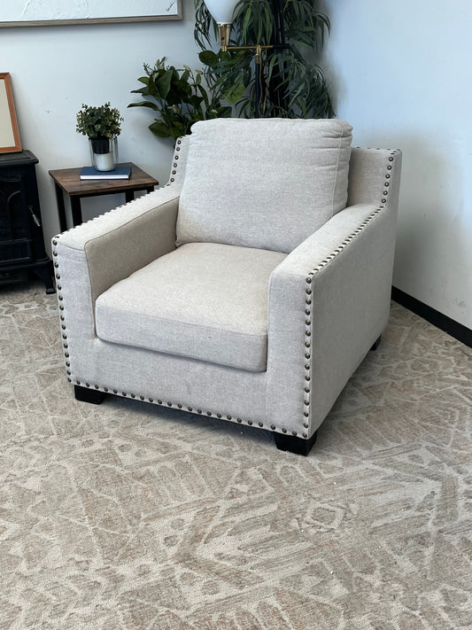 Modern Linen Arm Chair