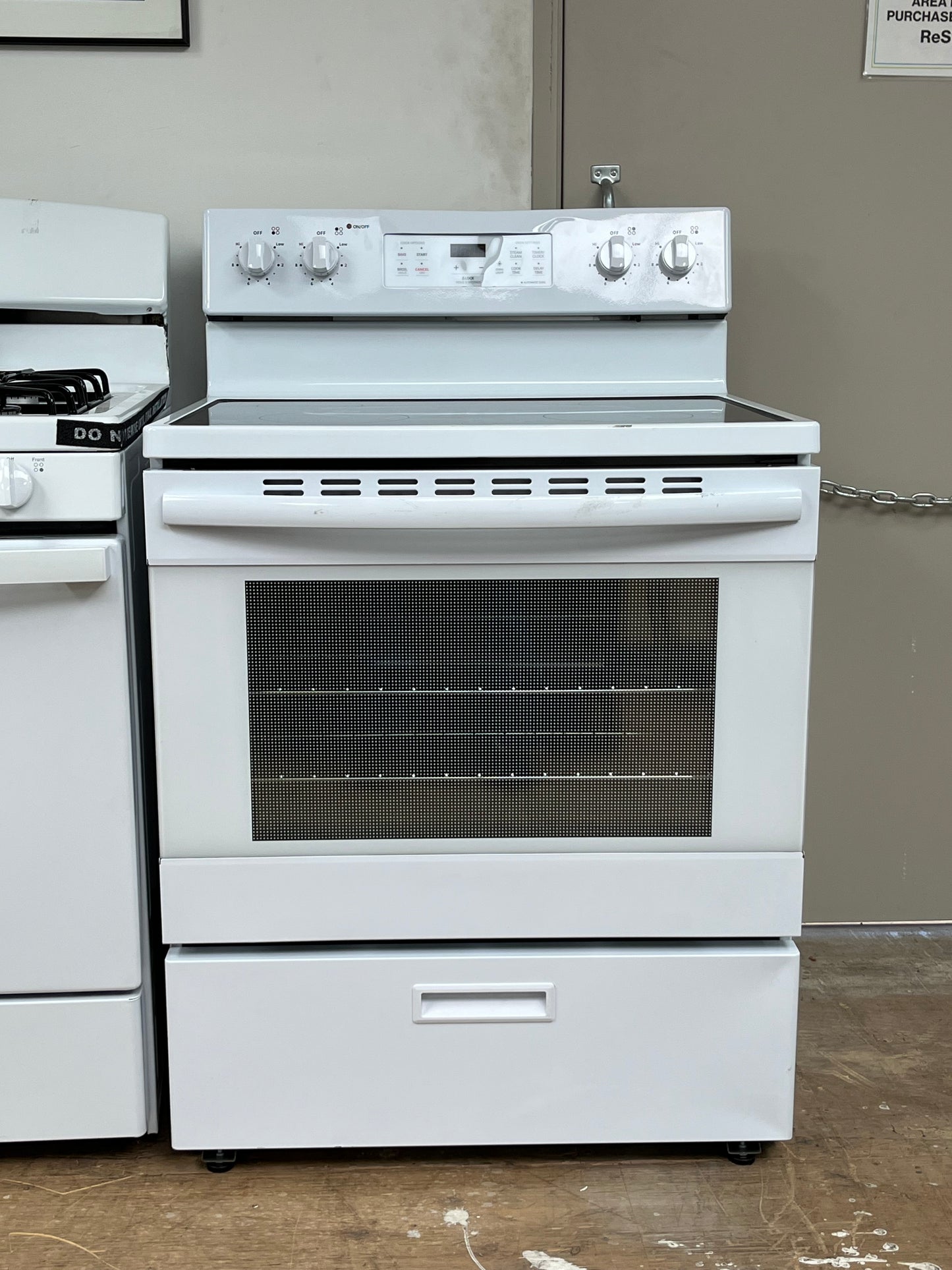 Seasons® 5.2 Cu. Ft. Freestanding  White Electric Range- Minor Dent