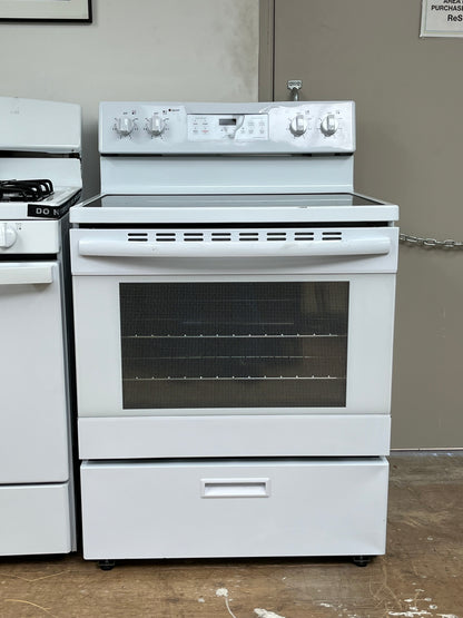 Seasons® 5.2 Cu. Ft. Freestanding  White Electric Range- Minor Dent