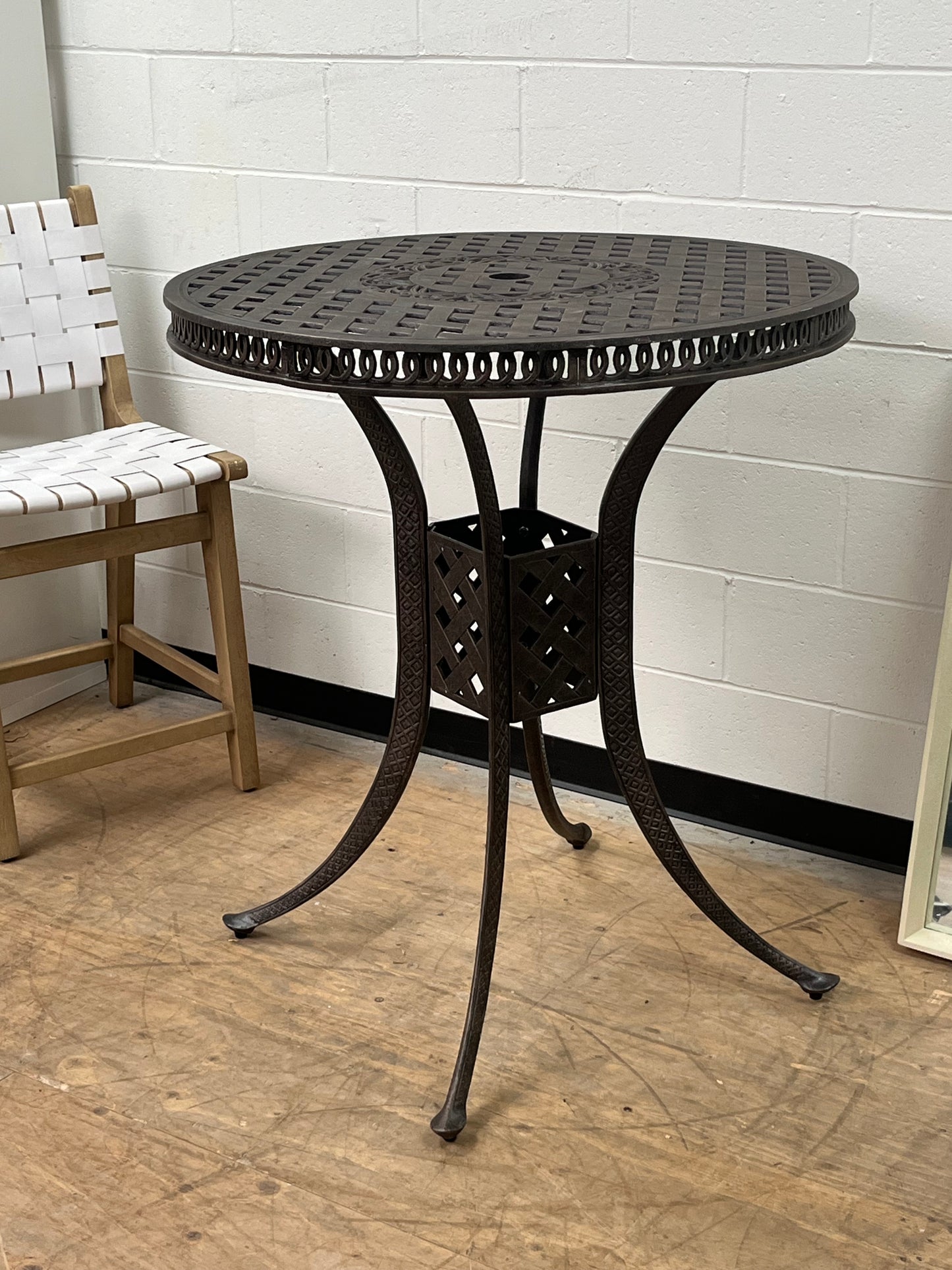 Outdoor Tall Round Patio Table