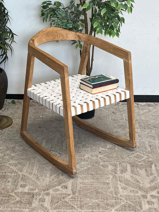 Safavieh Furniture White Lounge Chair