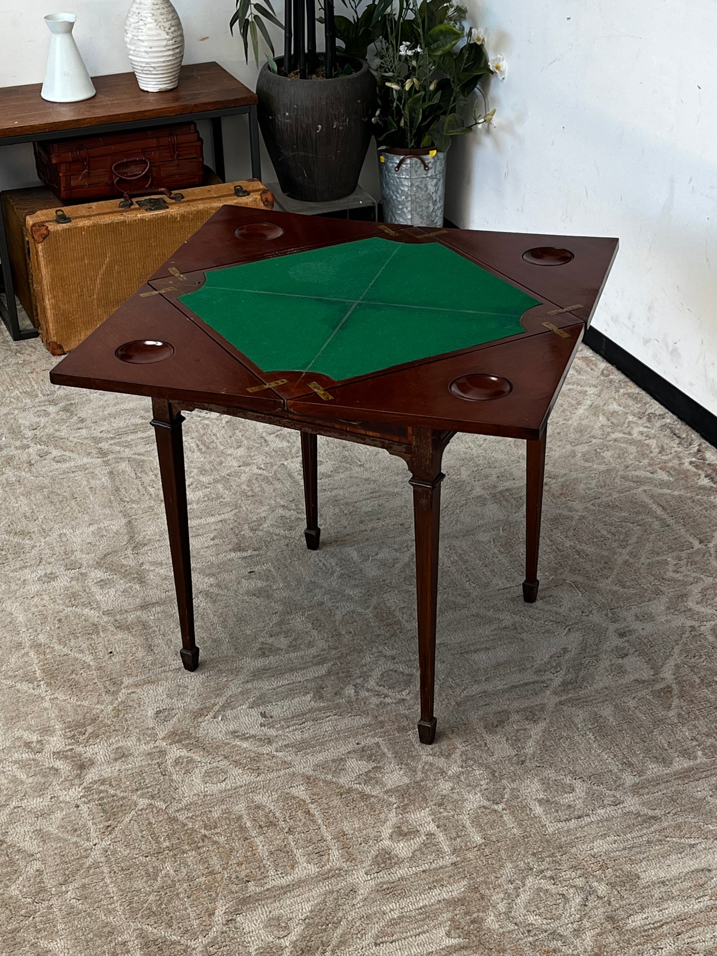 Edwardian Style Envelop Card Table