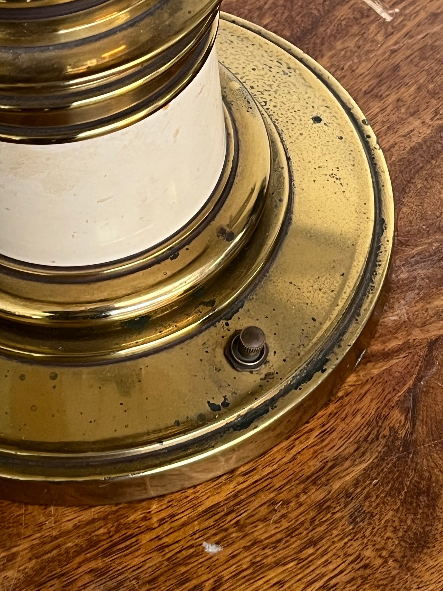 Vintage Hollywood Regency Style Table Lamp