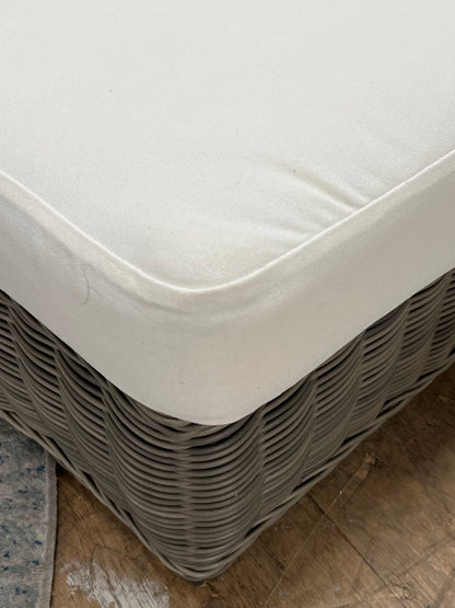 Outdoor Curved Loveseat