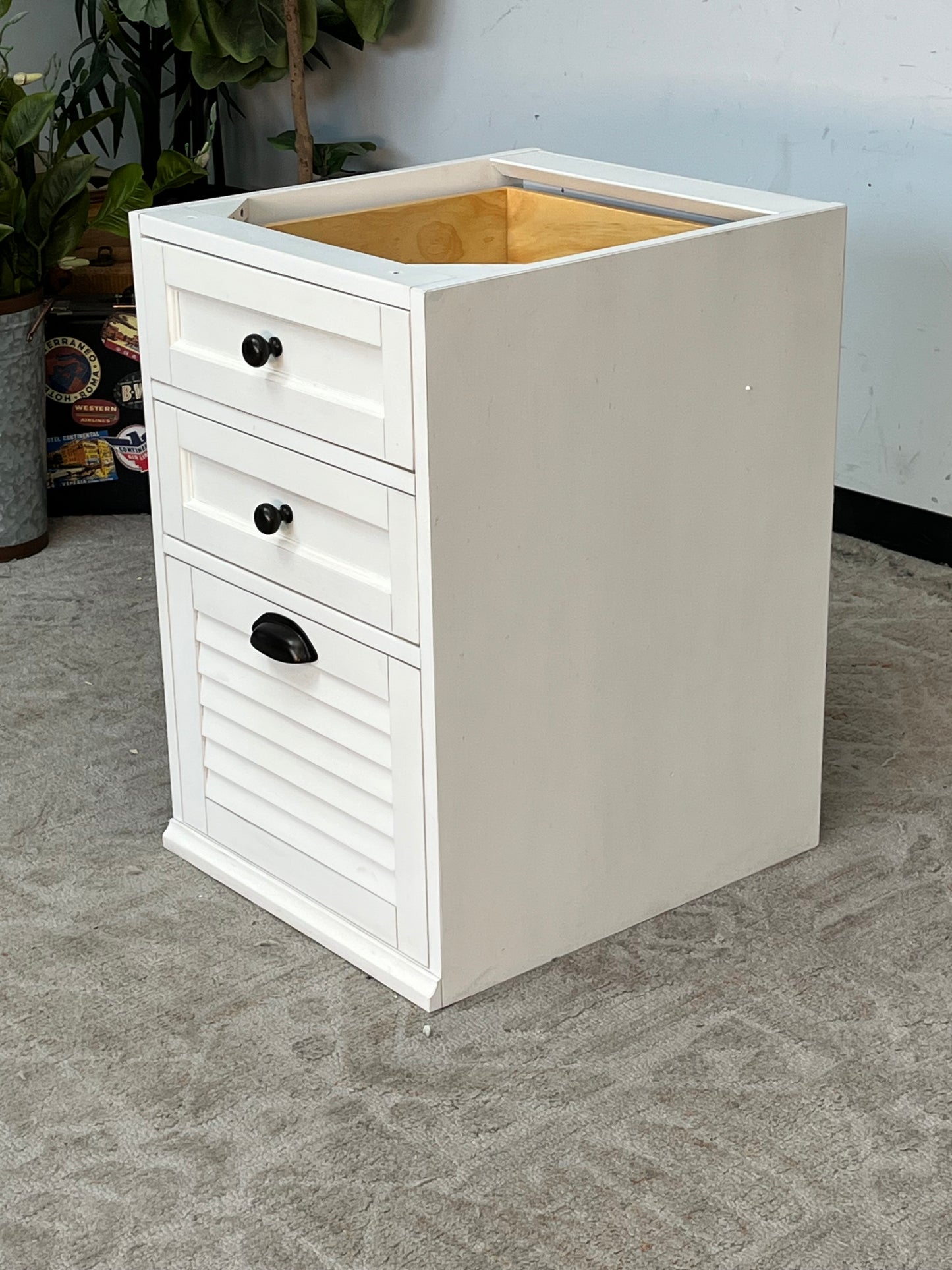 Modern Single 3-Drawer Cabinet - Missing Top