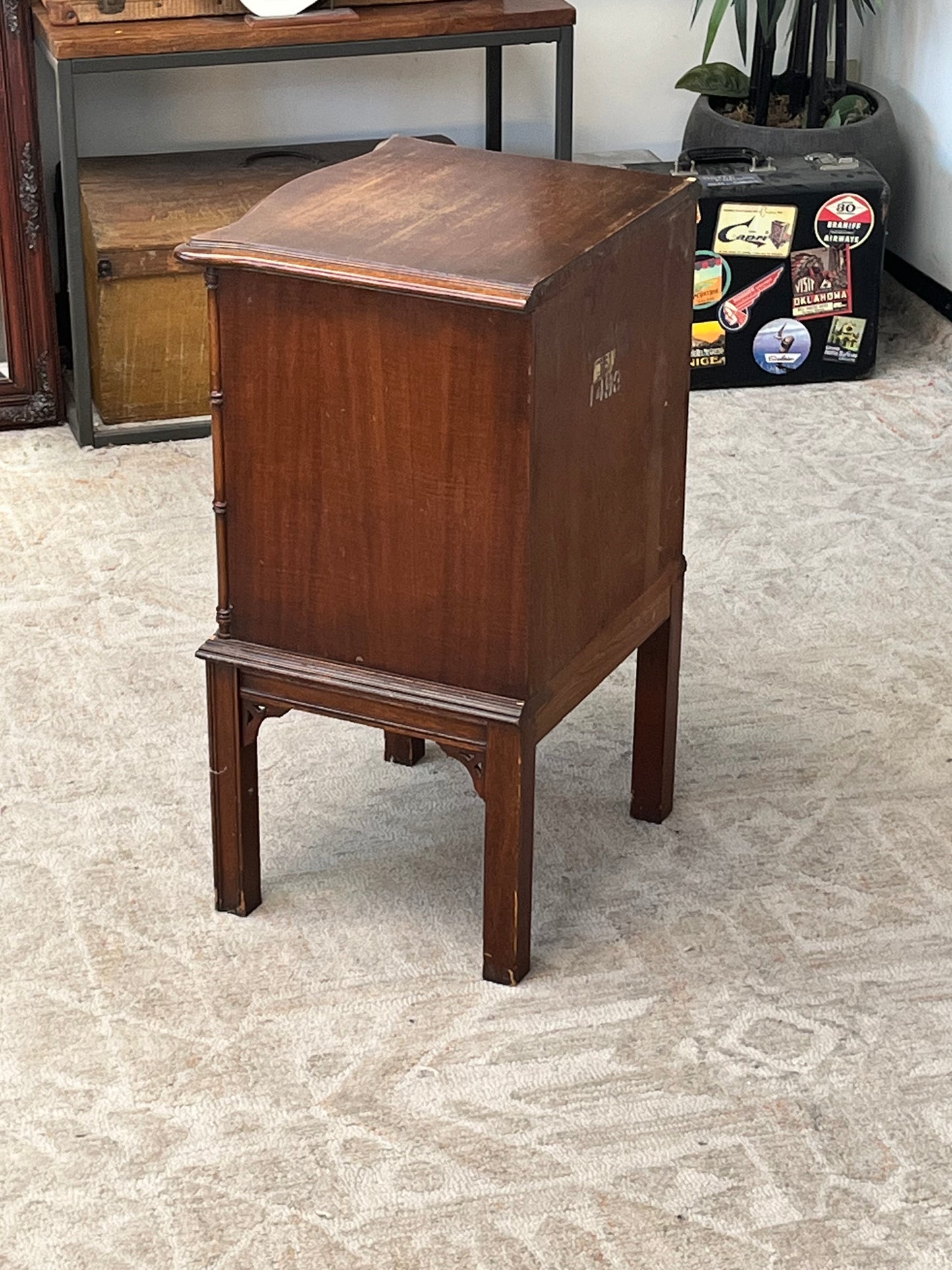 Antique 2-Drawer Wooden Nightstand