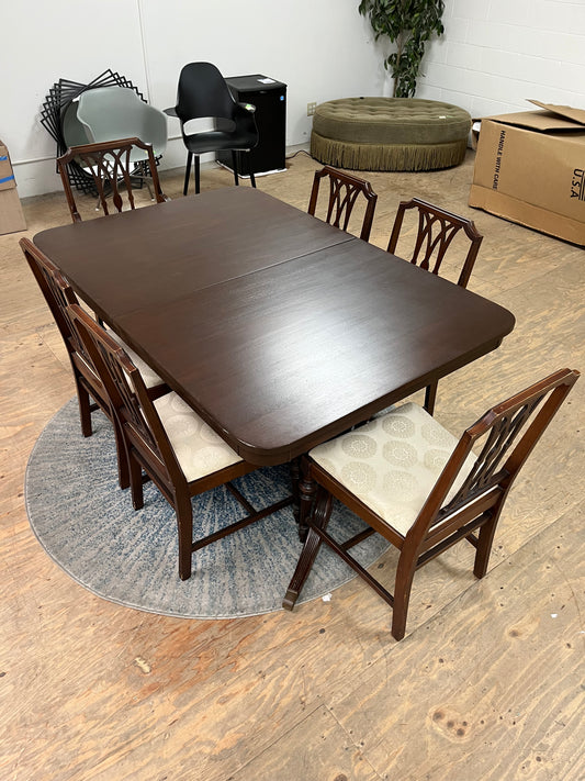 Traditional Style Antique Dining Set w/ 6 Chairs