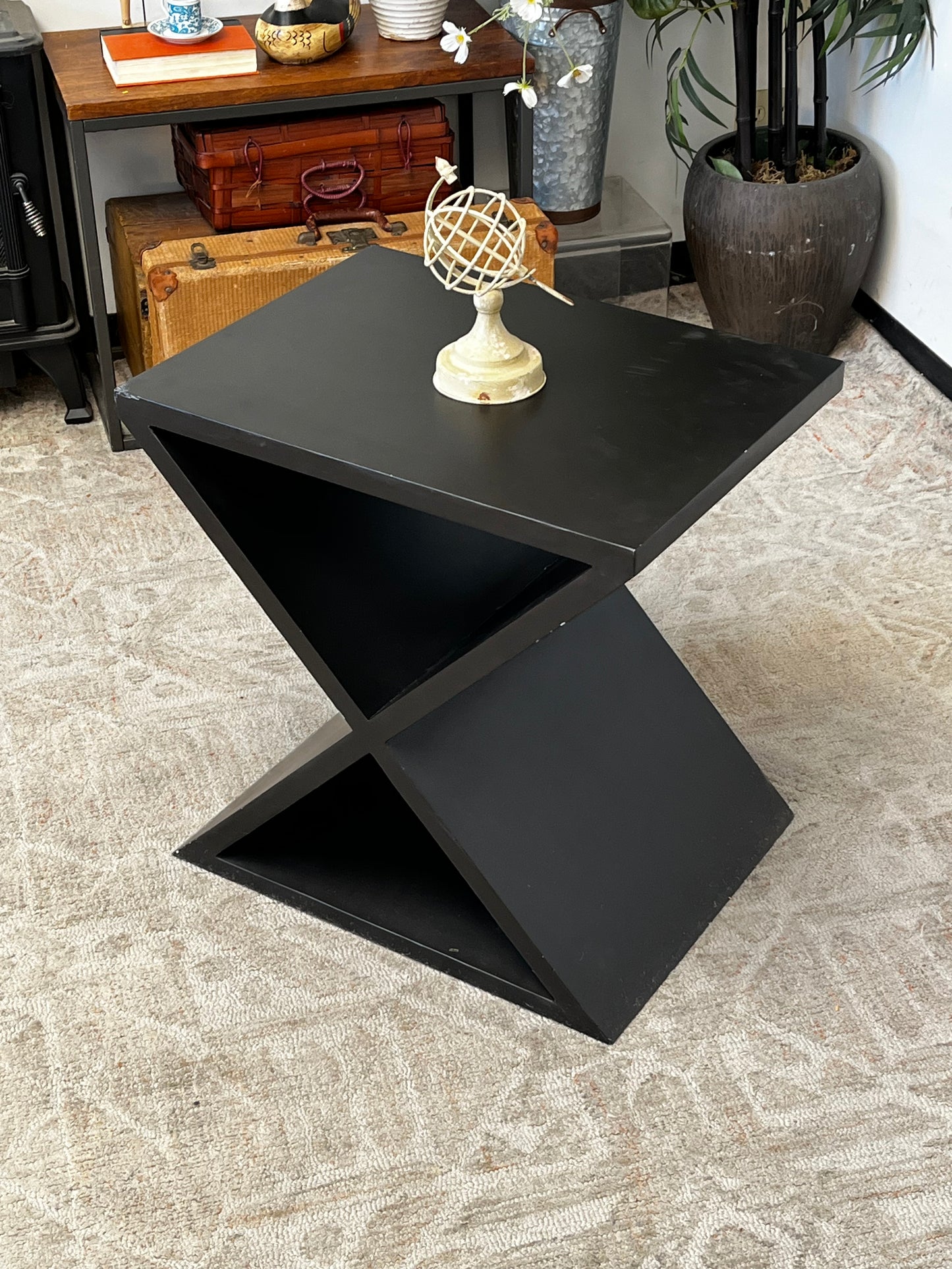 Kreiss X-Frame Nightstand