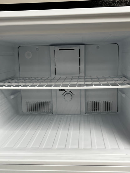 Seasons 18 cu. ft. Top Freezer Refrigerator Black