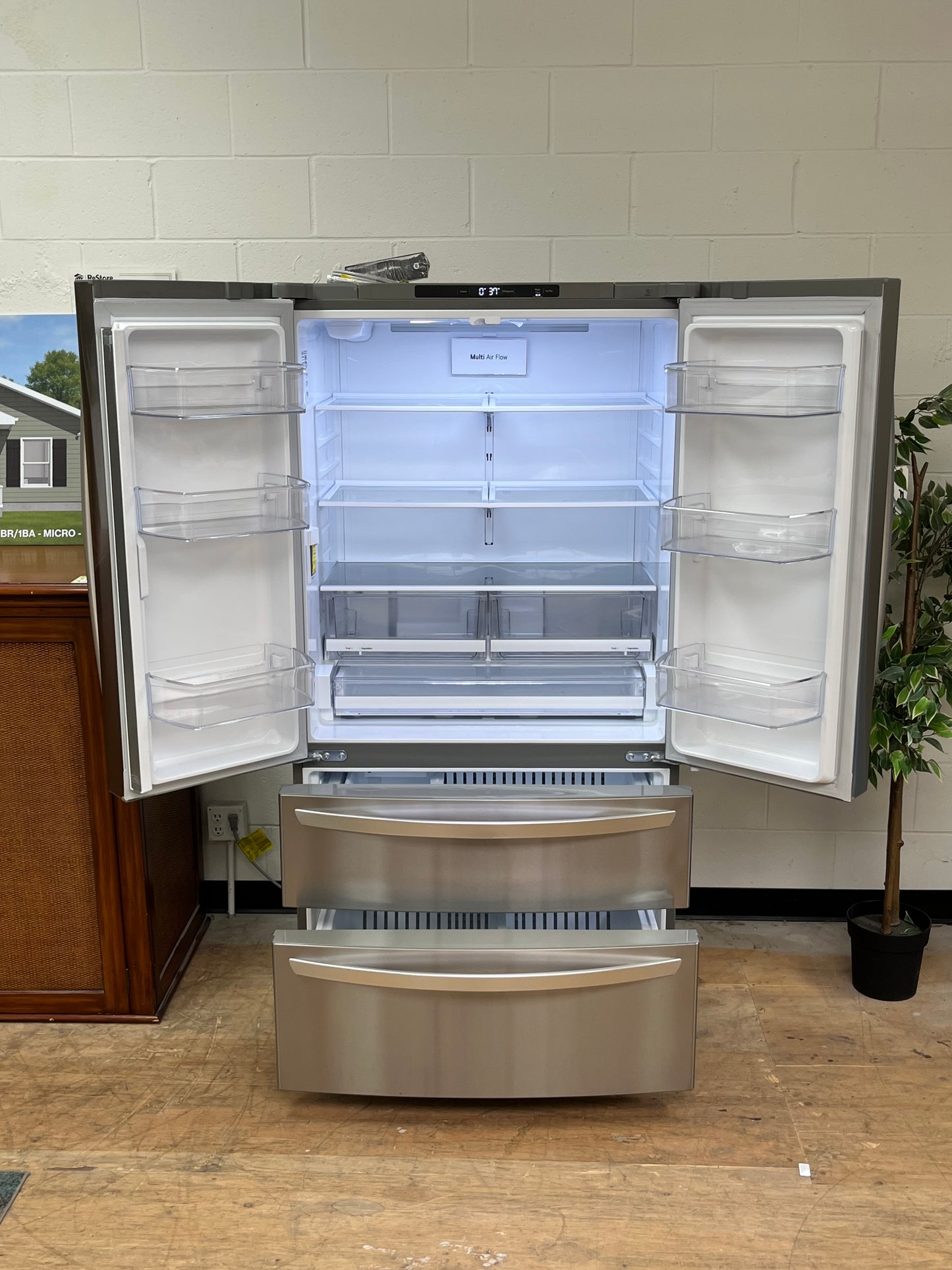LG 23 cu. ft. French Door Counter-Depth Refrigerator