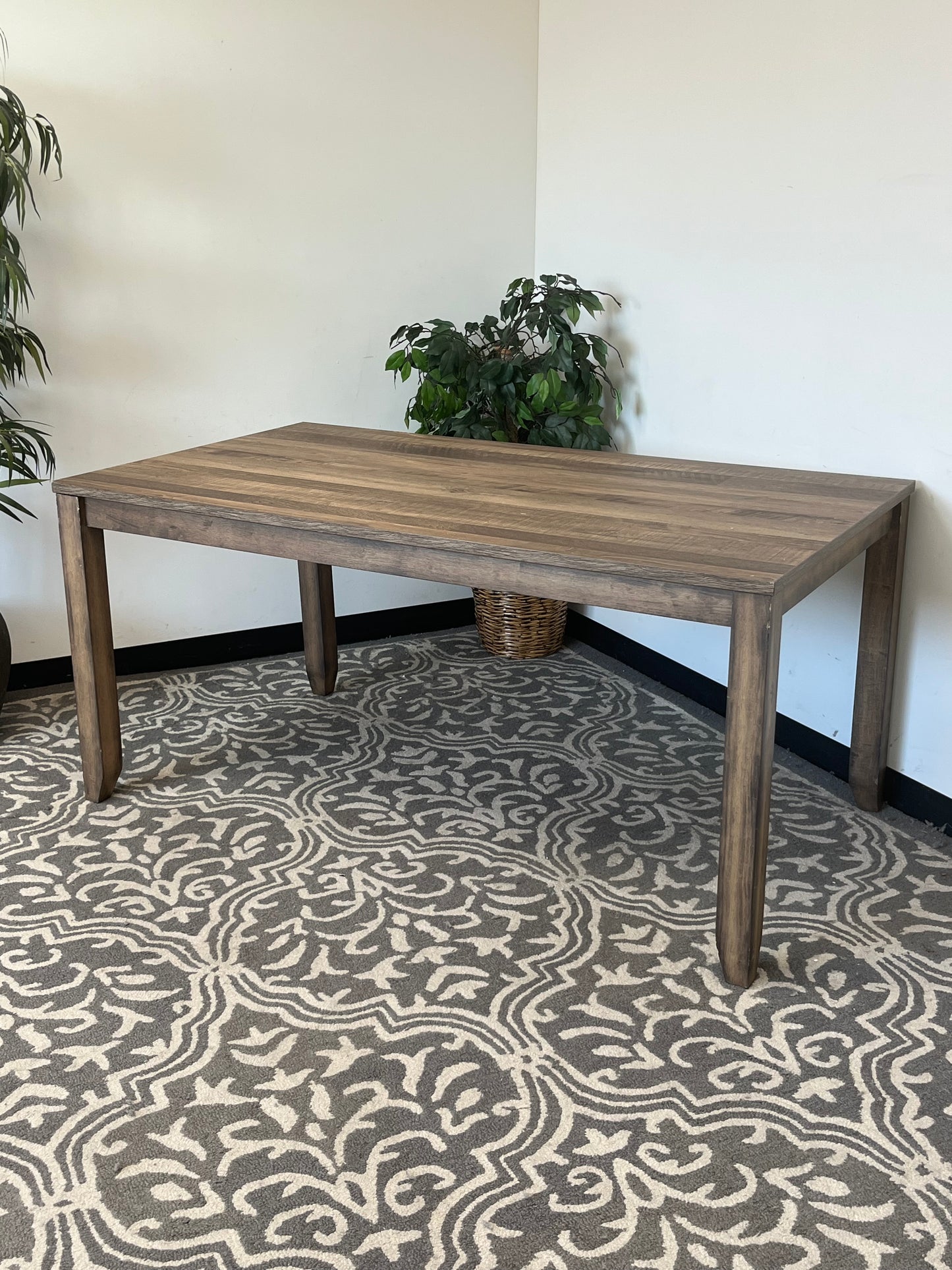 Light Brown Modern Rectangular Dining Table