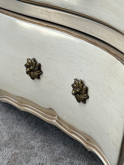 Century French Style 3-Drawer Dresser