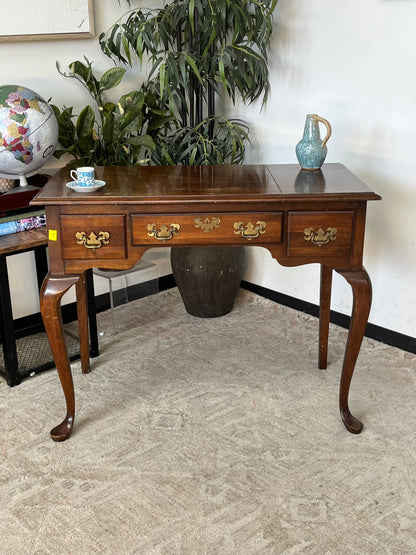 Pennsylvania House Furniture Vanity Desk