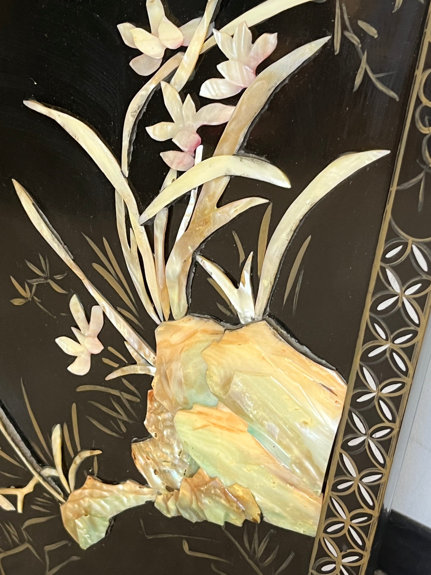 Mother of Pearl Panel "Sitting Blue Birds"