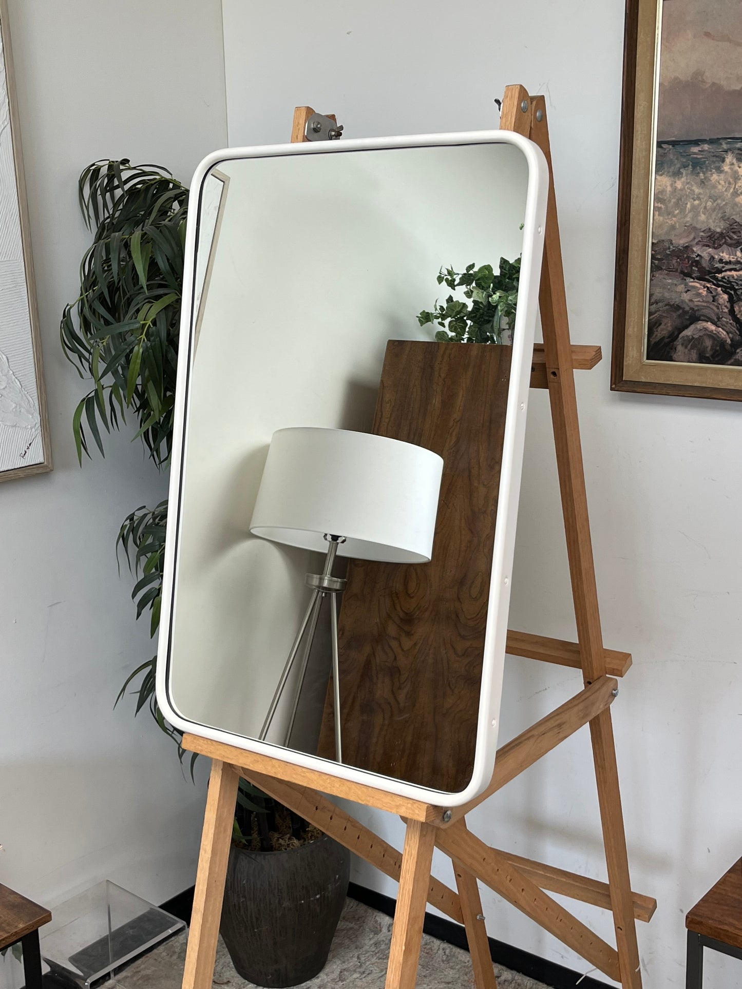 Modern White Rounded Edge Mirror