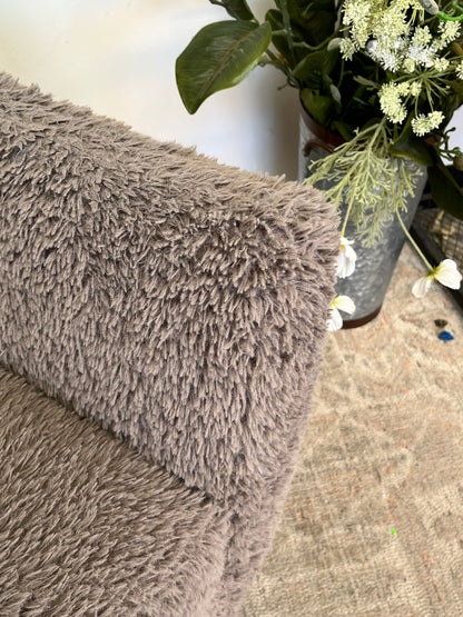 Modern Style Shaggy Couch
