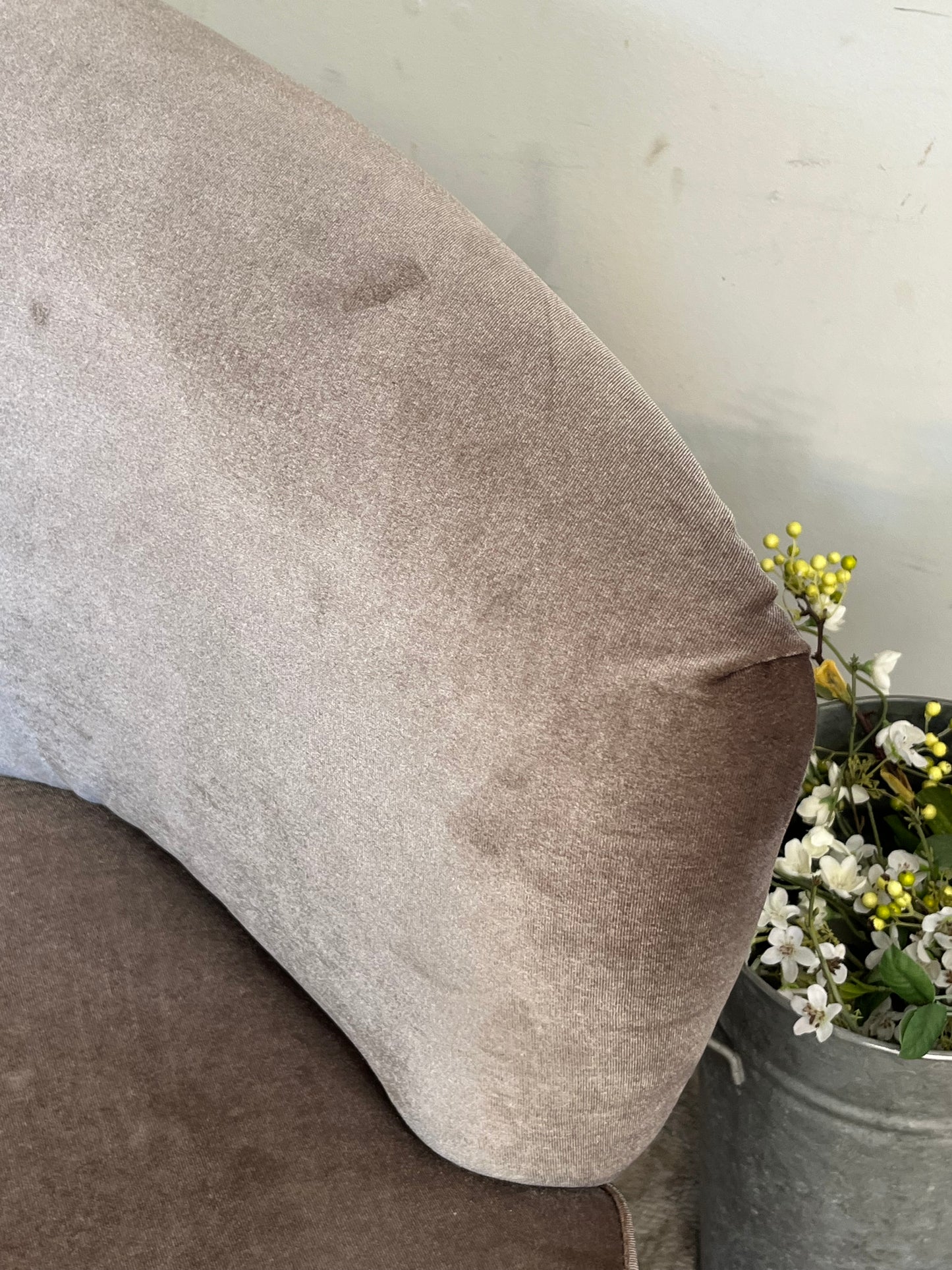 Safavieh Purple Rounded Armchair