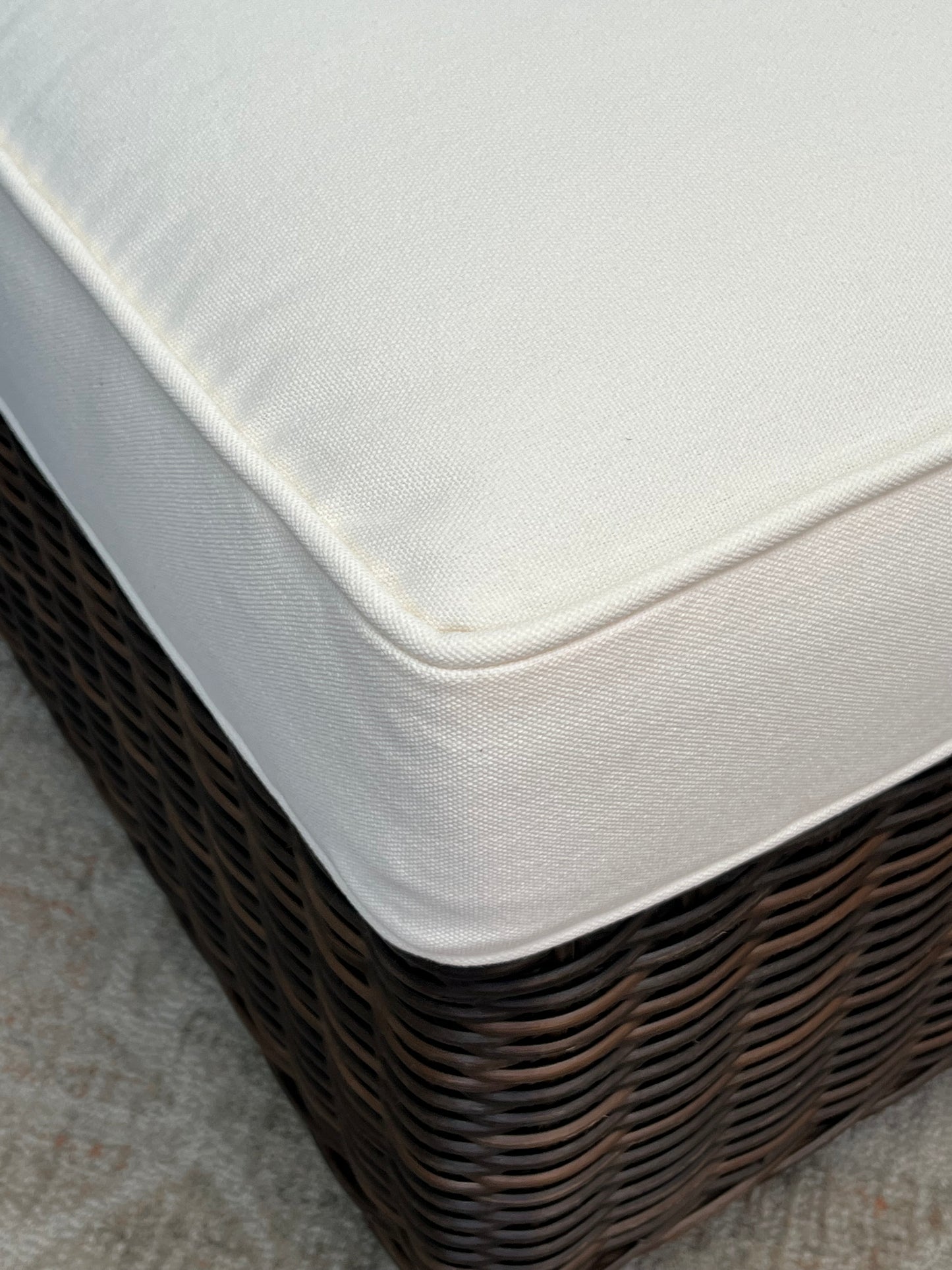 Outdoor Brown Rattan Left-Arm Seat