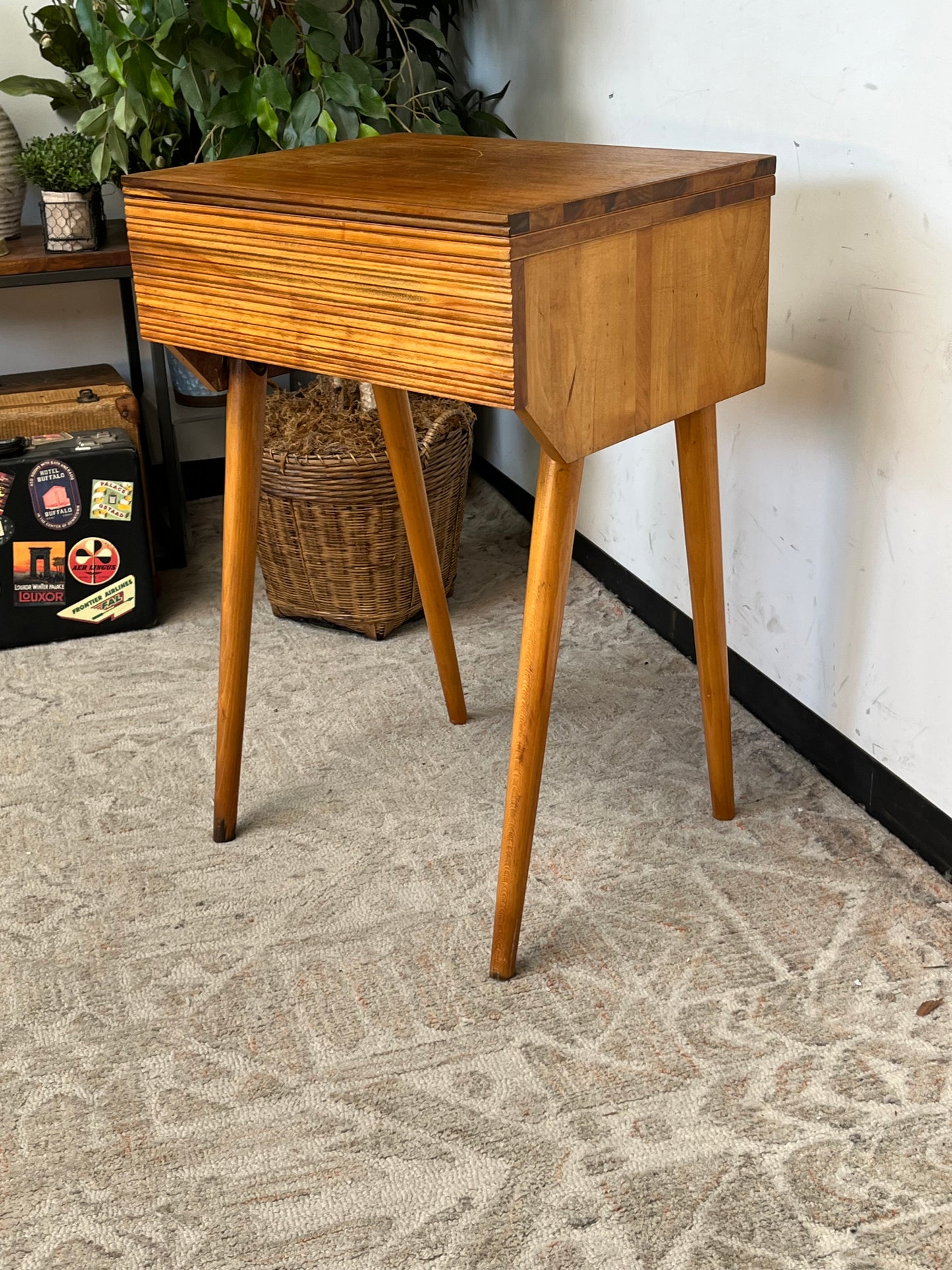 Vintage Mid Century Nightstand