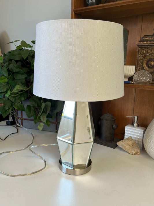 Modern Faceted Mirror Table Lamp