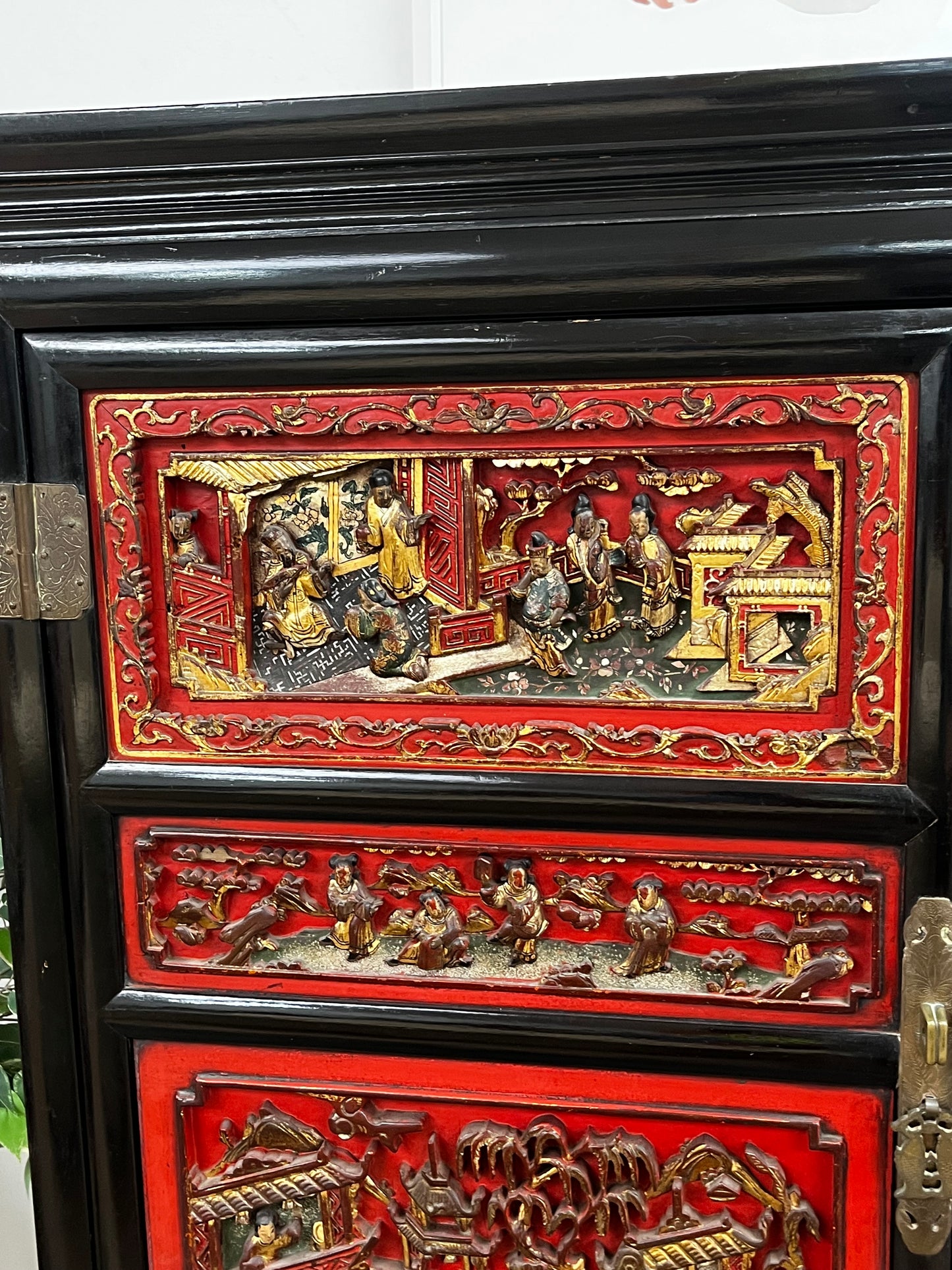 Vintage Ornate China Cabinet - Scene 2