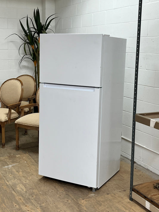 Seasons 18 Cu. Ft. Top Freezer Refrigerator White