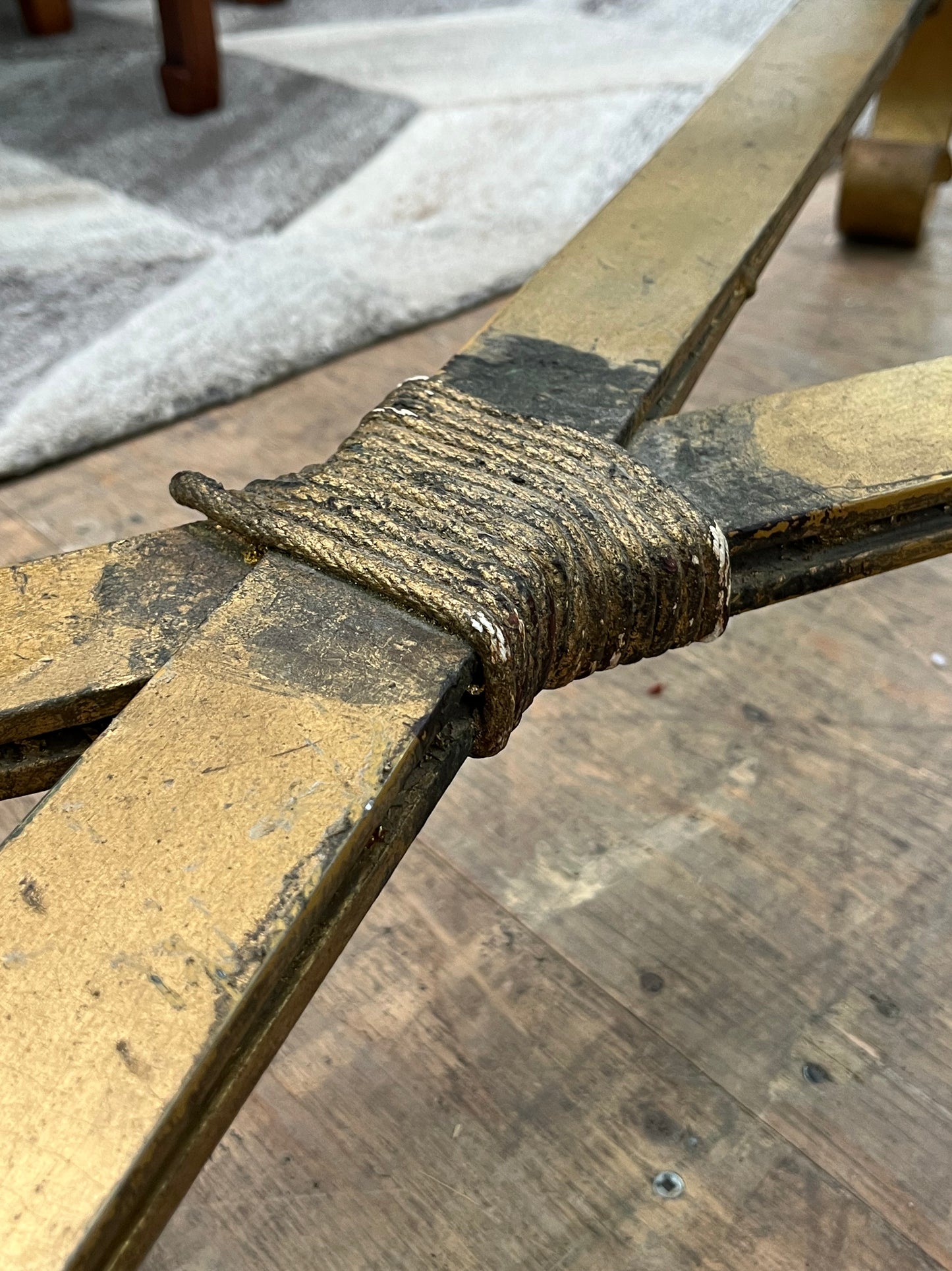 Antique Style Glass Table With Rope Base