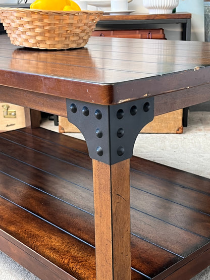 Rustic Style Coffee Table
