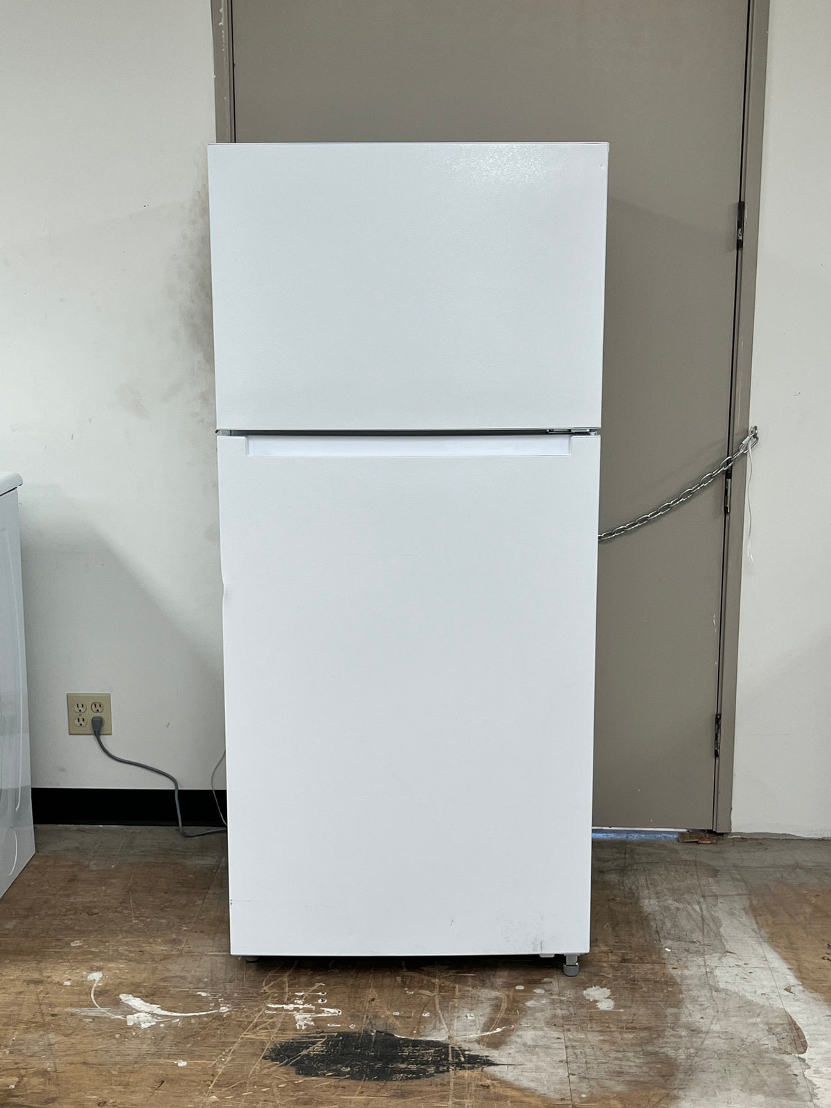 Seasons 18 Cu. Ft. White Top Freezer Refrigerator