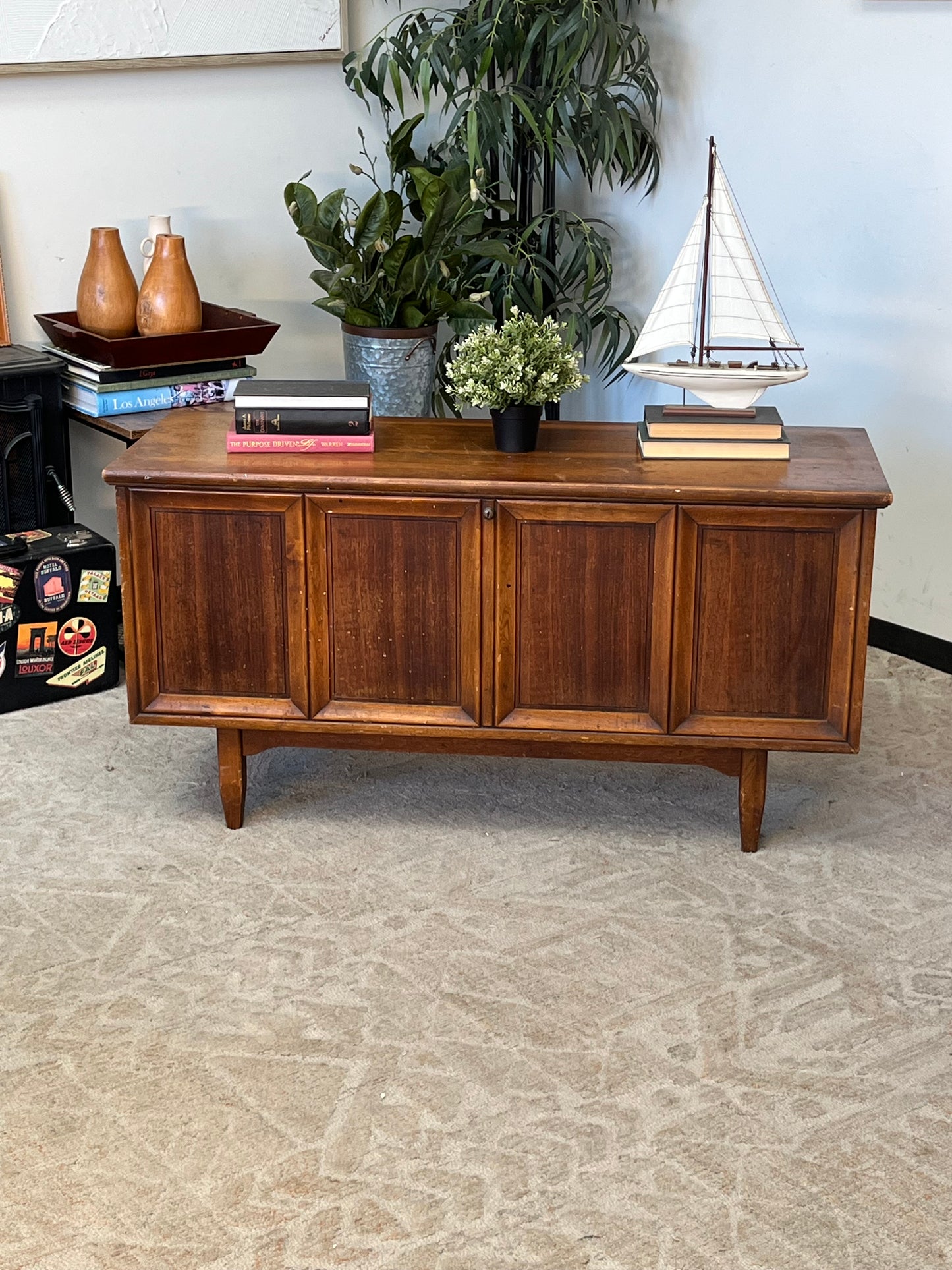 Lane Furniture Mid Century Wooden Cedar Chest - Broken Leg