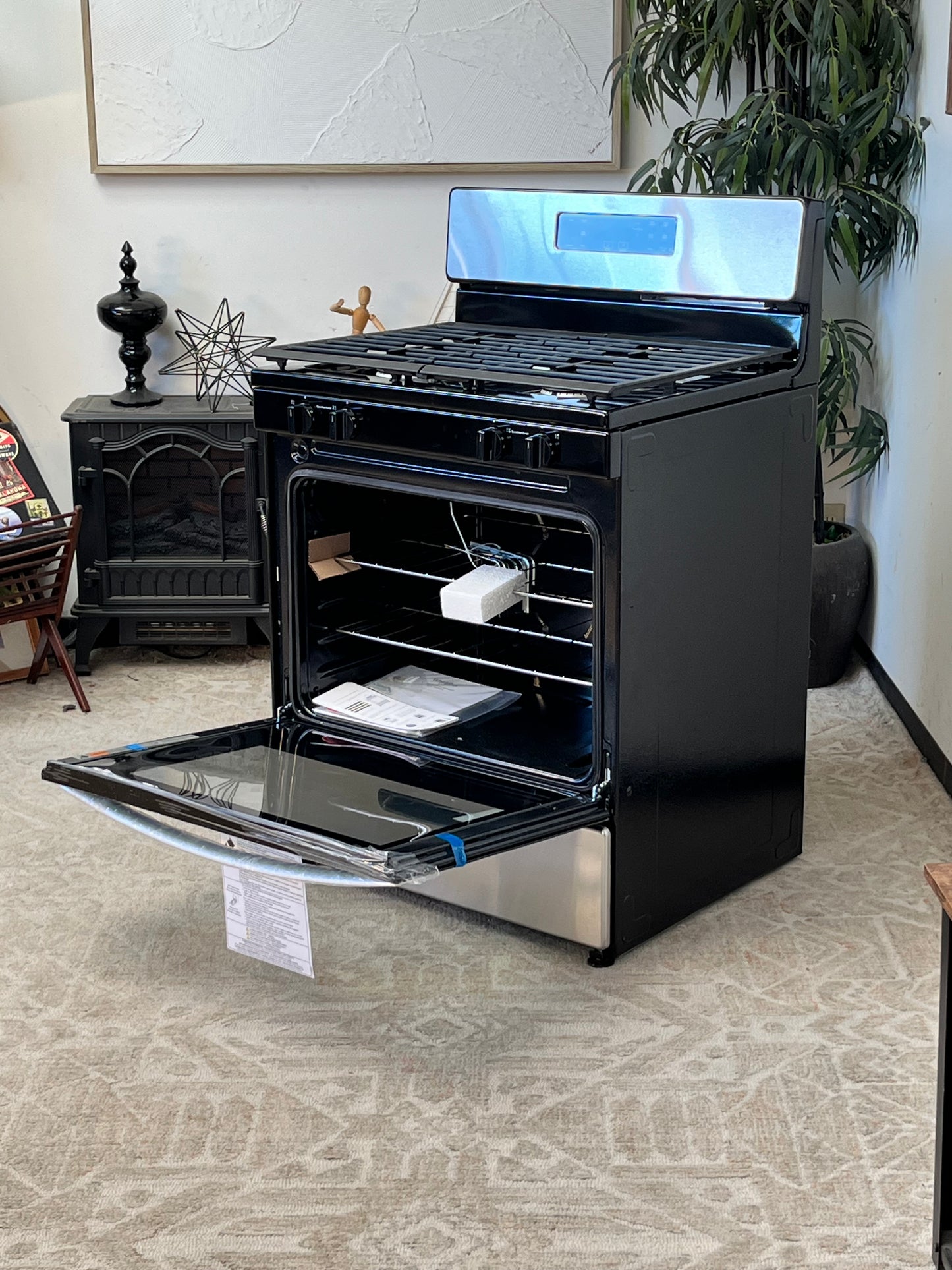 Whirlpool 5.1 Cu. Ft. Freestanding Gas Range