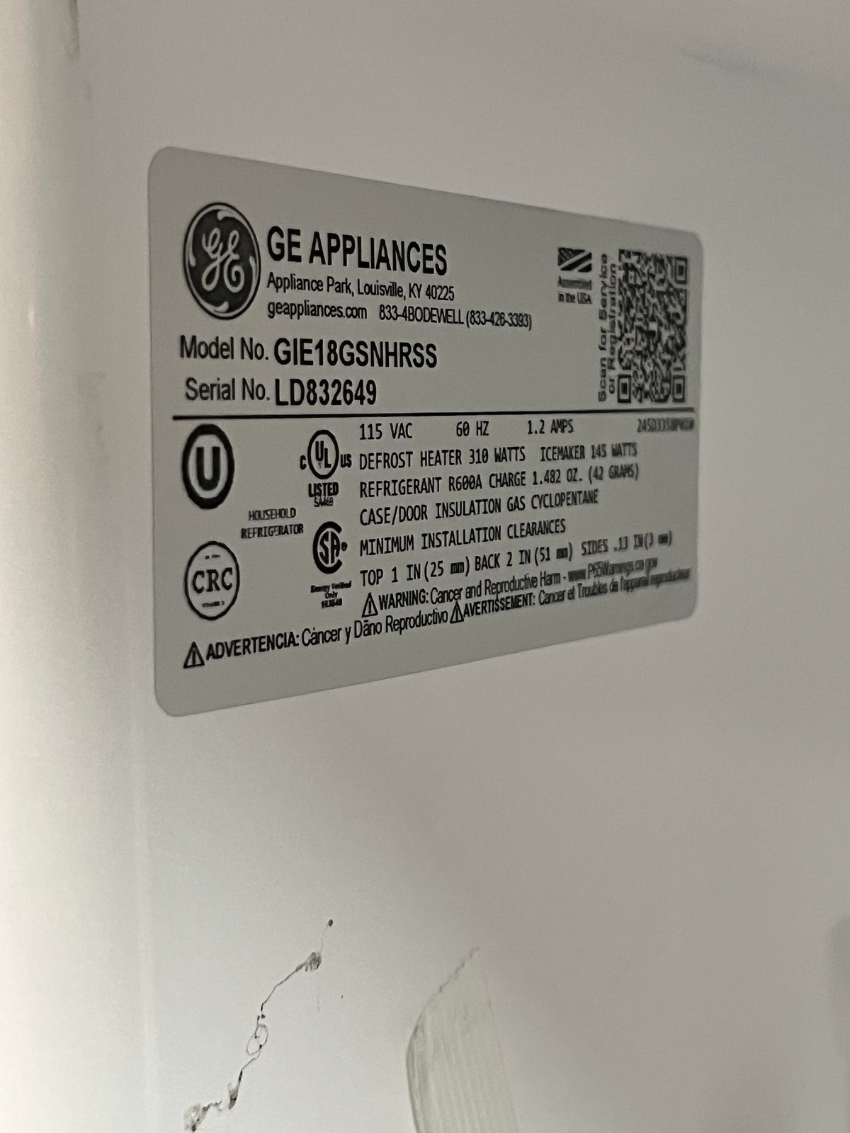 GE 17.5 Cu.Ft Stainless Steel Top Freezer Refrigerator