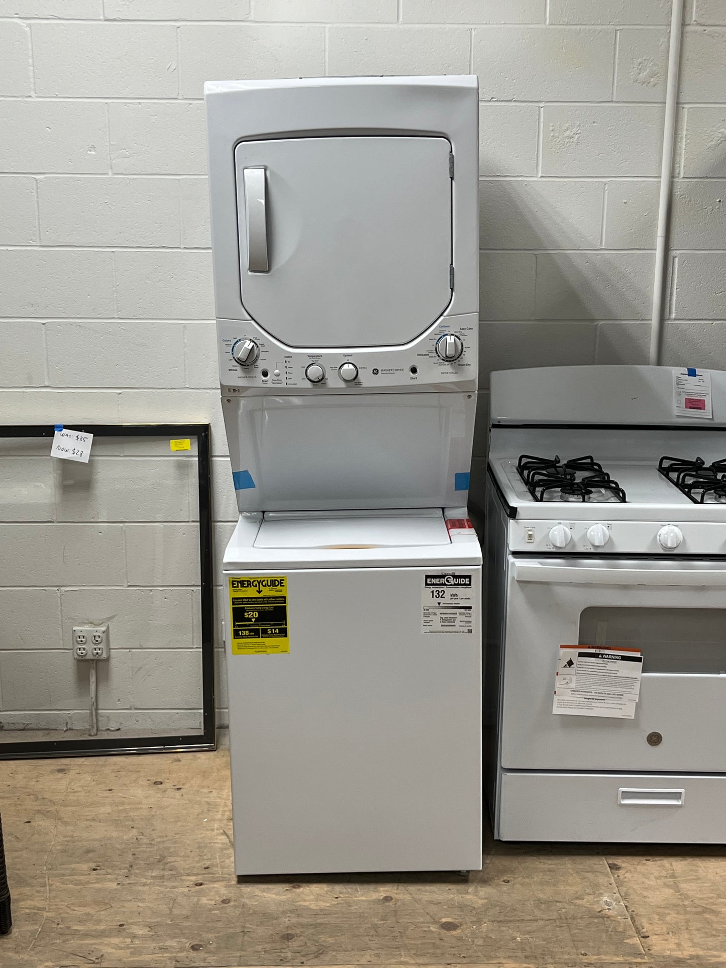 GE Unitized Spacemaker Washer with Gas Dryer