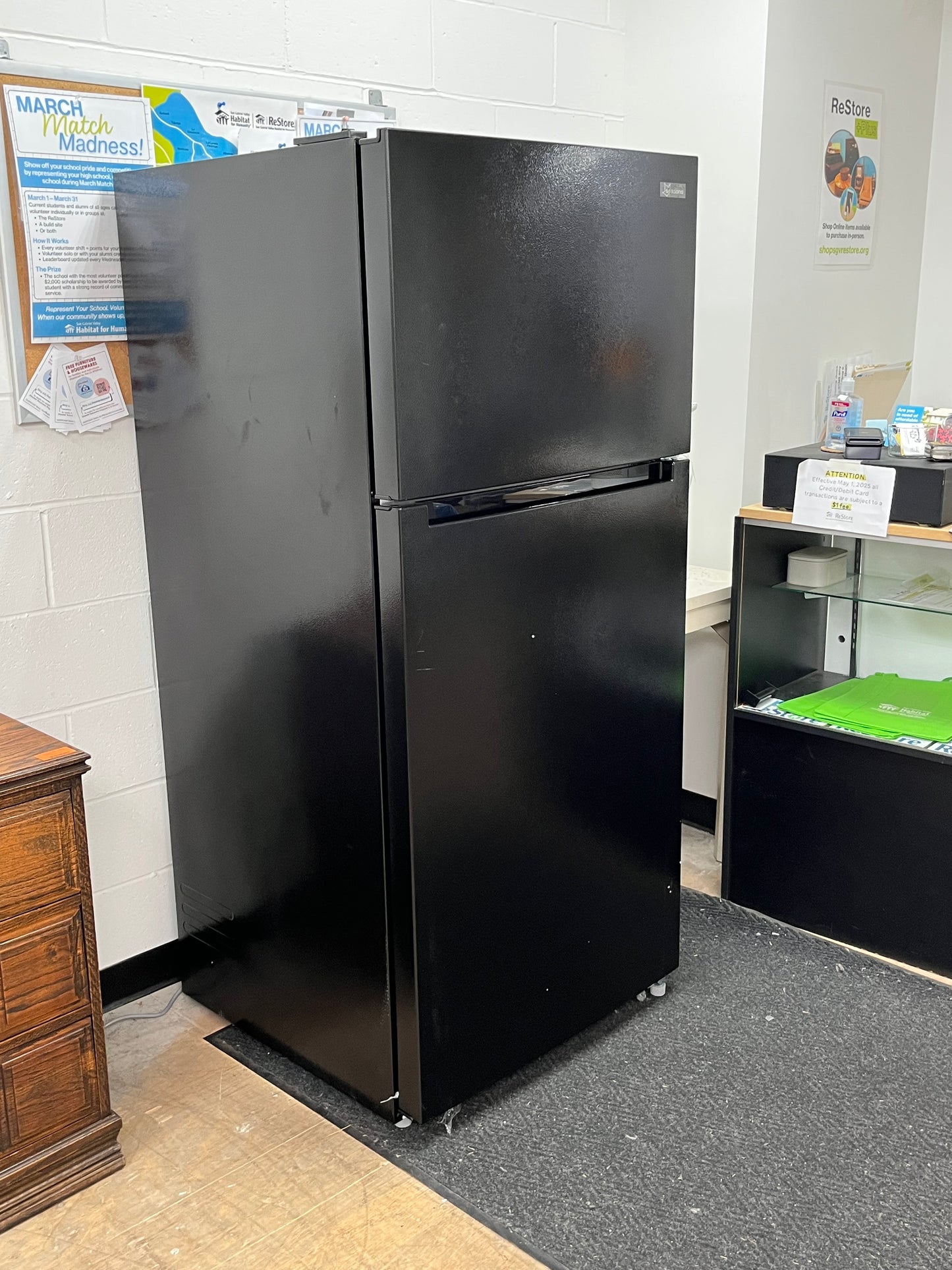 Seasons 18cu.ft. 30in. Top-Freezer Refrigerator