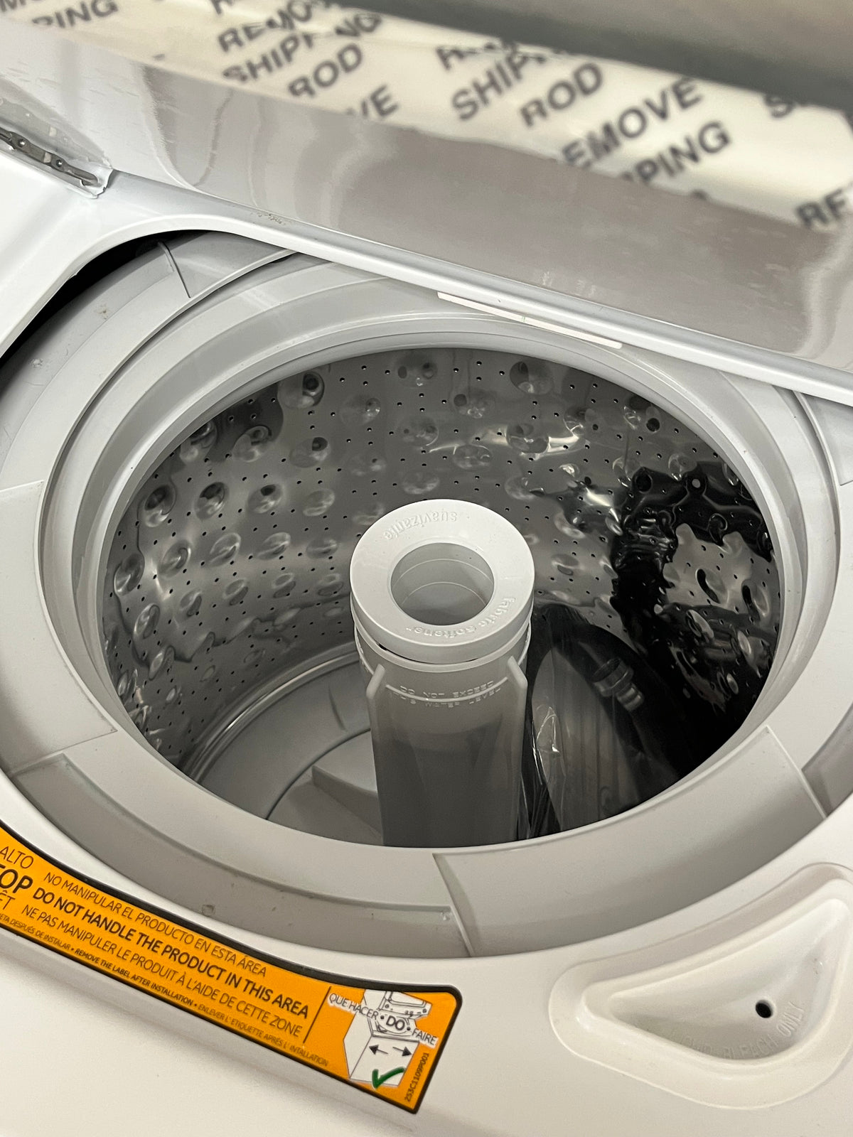 GE 2.3 cu. ft. Washer 4.4 cu. ft. Electric Dryer Combo