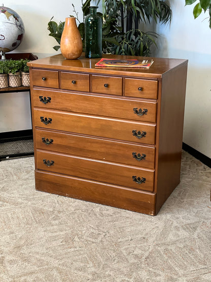 Antique Style 3 Drawer Dresser