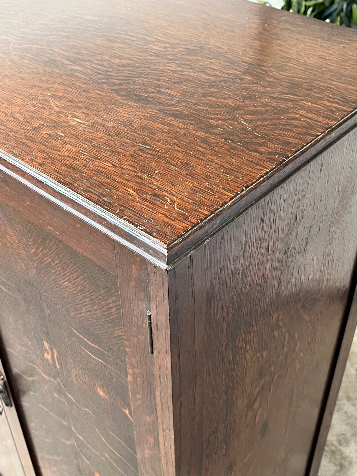Antique Style Wardrobe Cabinet