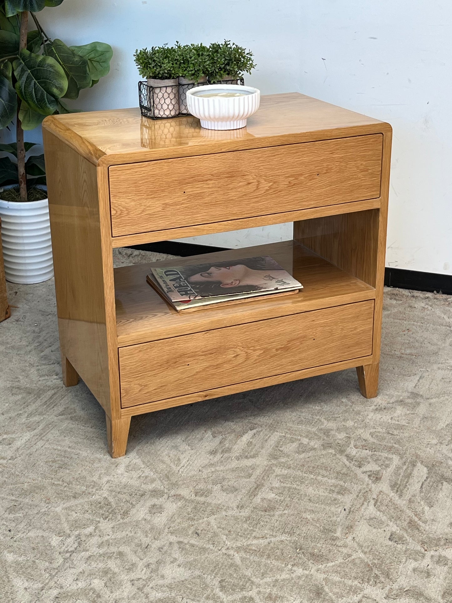 Pinewood End Table - Missing Pull Handles