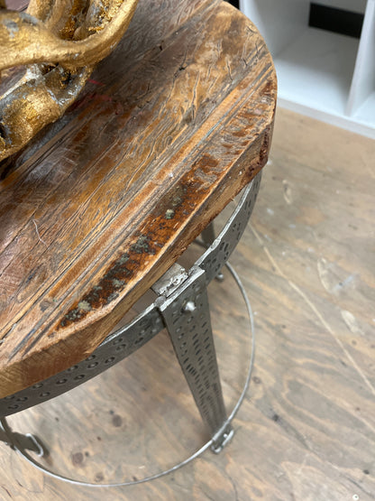 Rustic Style Round Side Table
