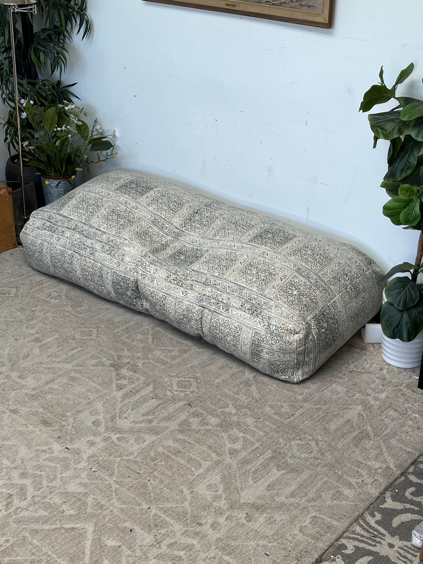 Moroccan Style Pouf Ottoman