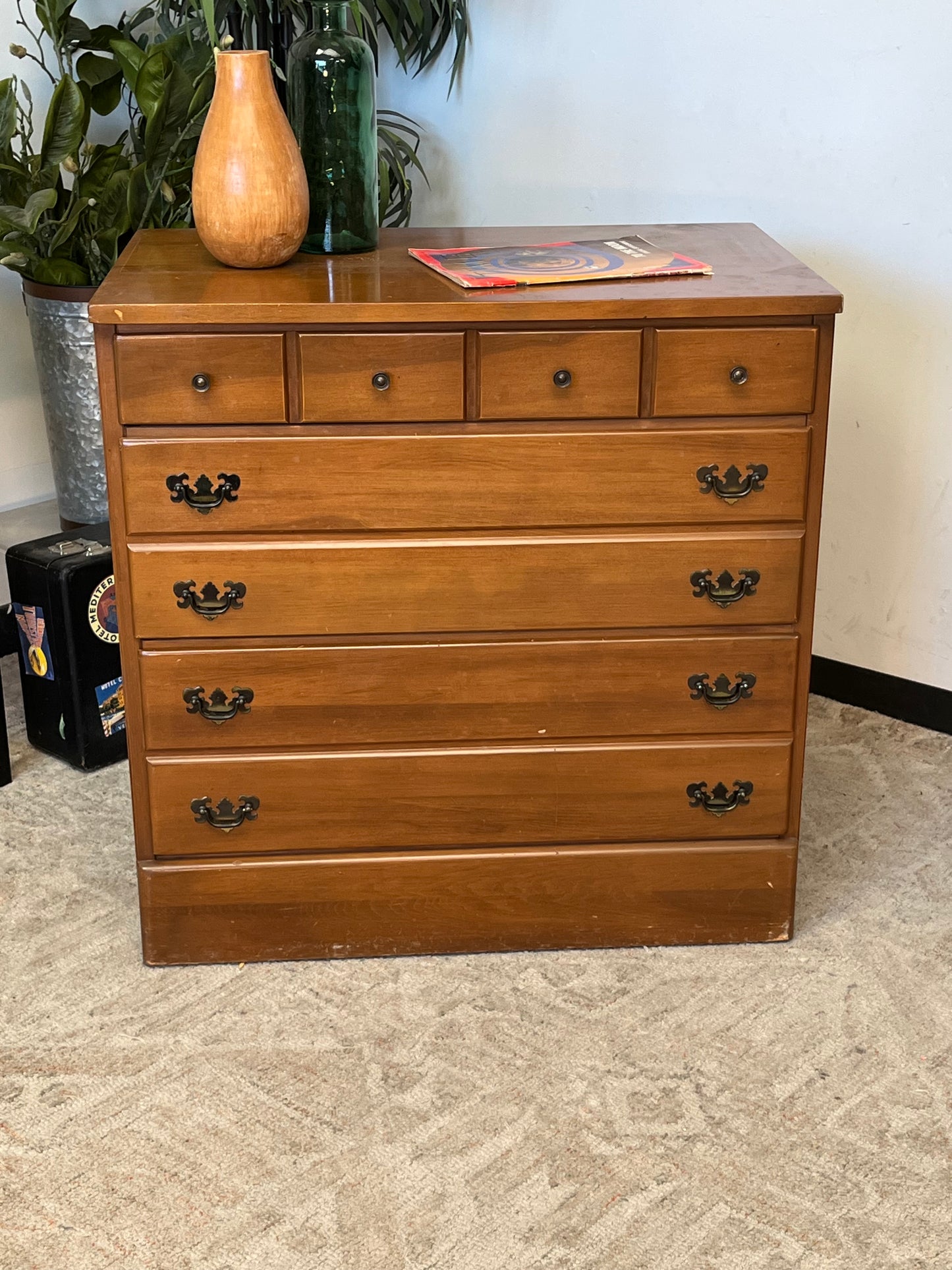 Antique Style 3 Drawer Dresser
