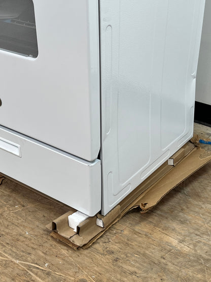 GE 4.8 cu. ft. White Freestanding Gas Range