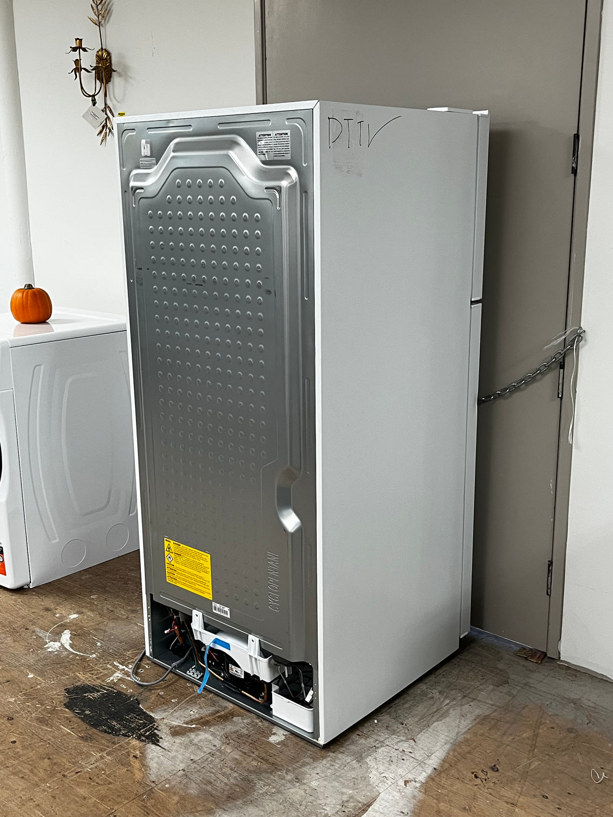 Seasons 18 Cu. Ft. White Top Freezer Refrigerator