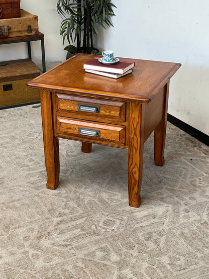 Traditional Side Table w/ Drawers